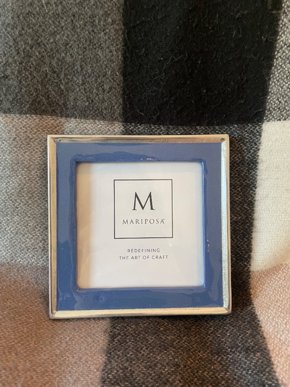 Mariposa Signature Blue 4x4 frame - Picture 2 of 12